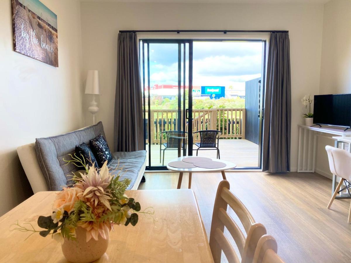 Apartamento Stunning Townhouse - Walking To Botany Shopping Center Auckland Exterior foto