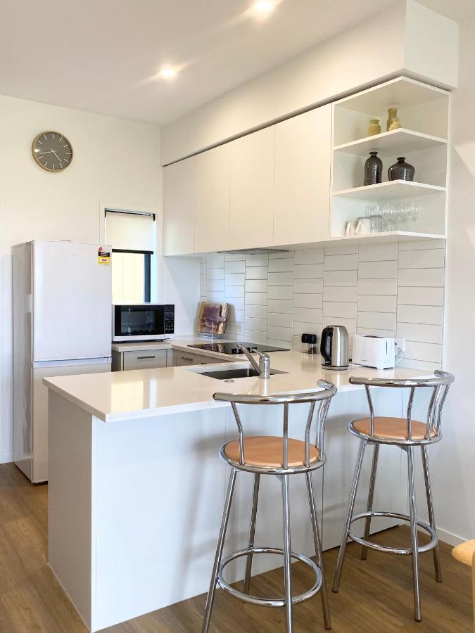 Apartamento Stunning Townhouse - Walking To Botany Shopping Center Auckland Exterior foto