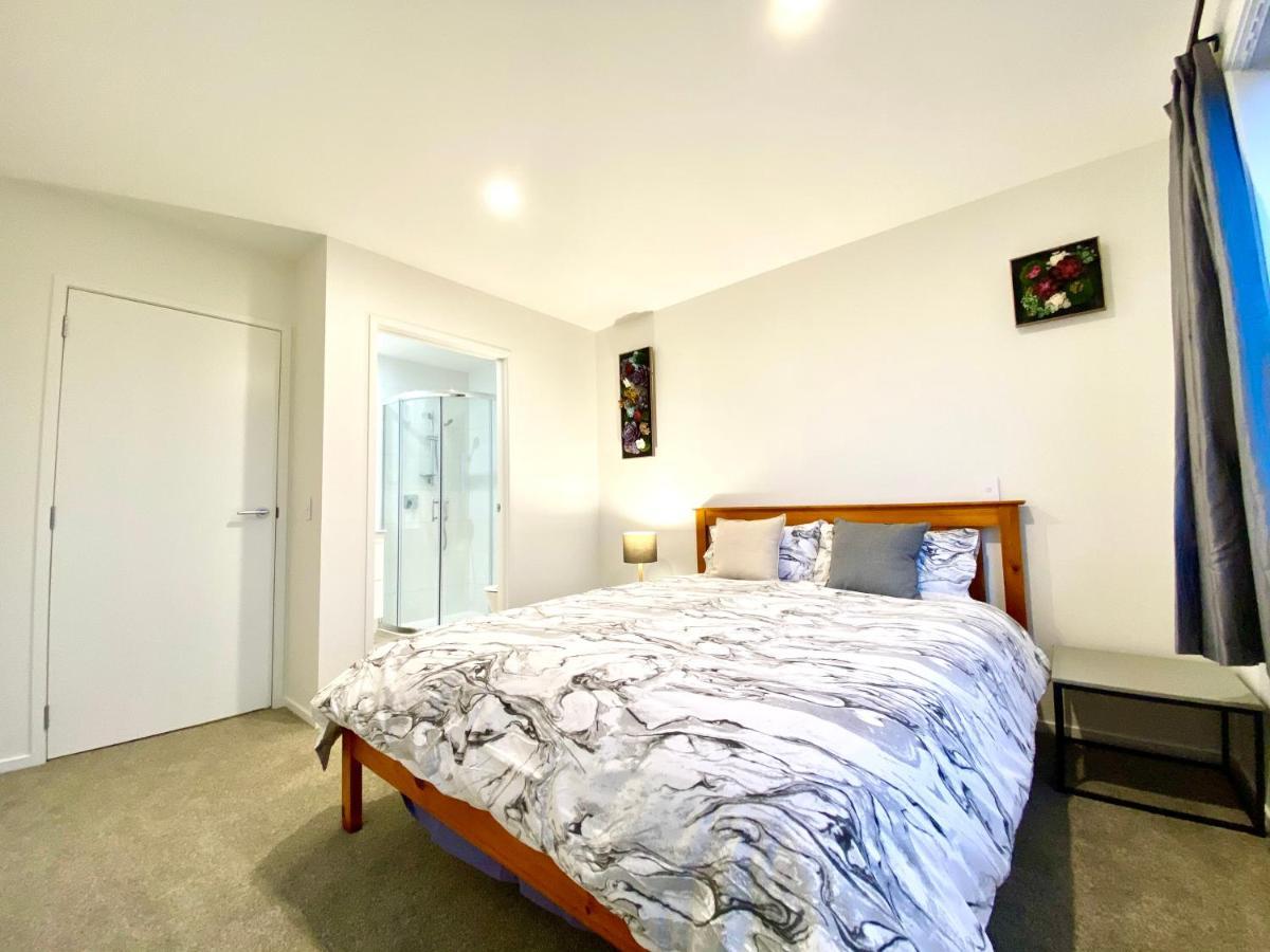 Apartamento Stunning Townhouse - Walking To Botany Shopping Center Auckland Exterior foto