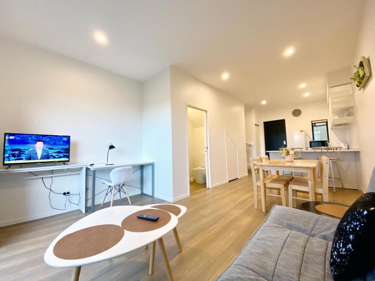 Apartamento Stunning Townhouse - Walking To Botany Shopping Center Auckland Exterior foto