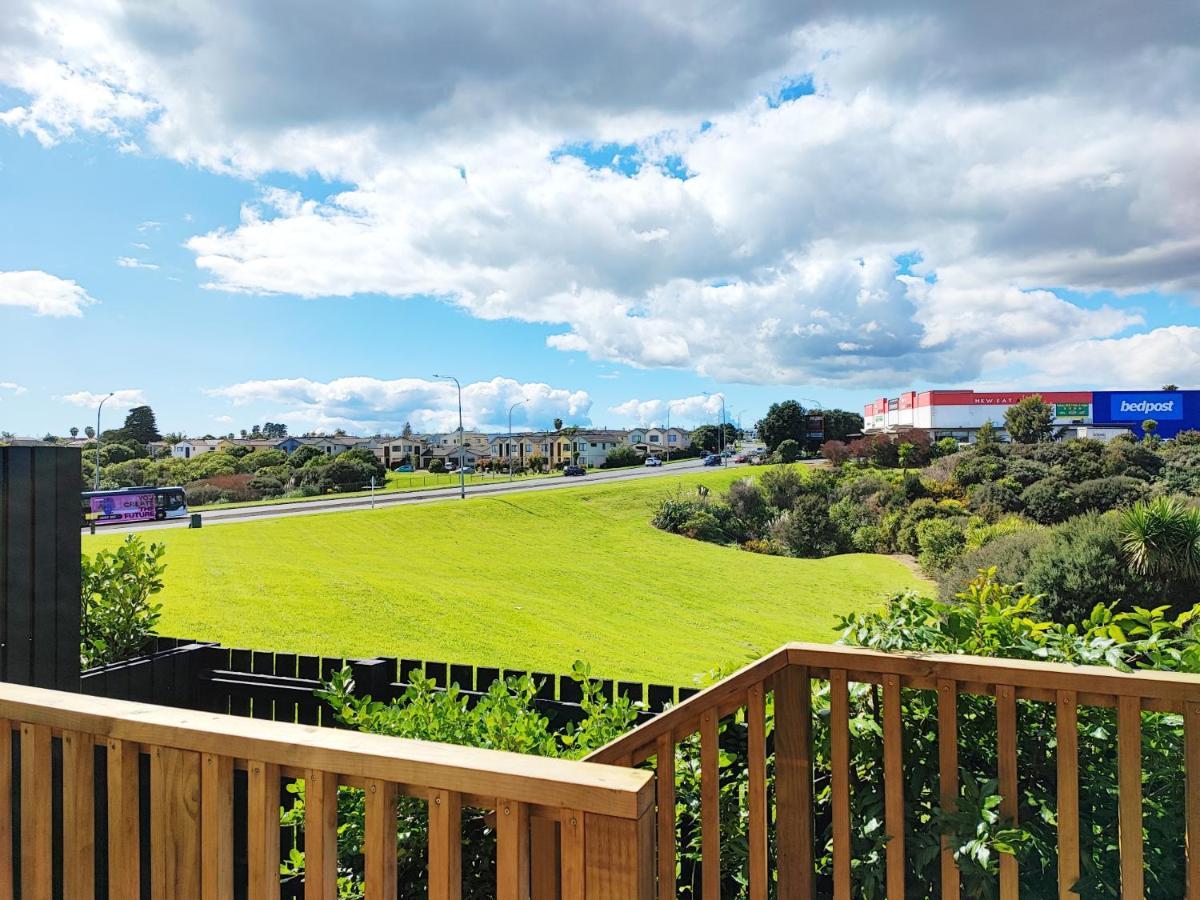 Apartamento Stunning Townhouse - Walking To Botany Shopping Center Auckland Exterior foto